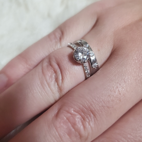 Rings - Picture 2 of 6